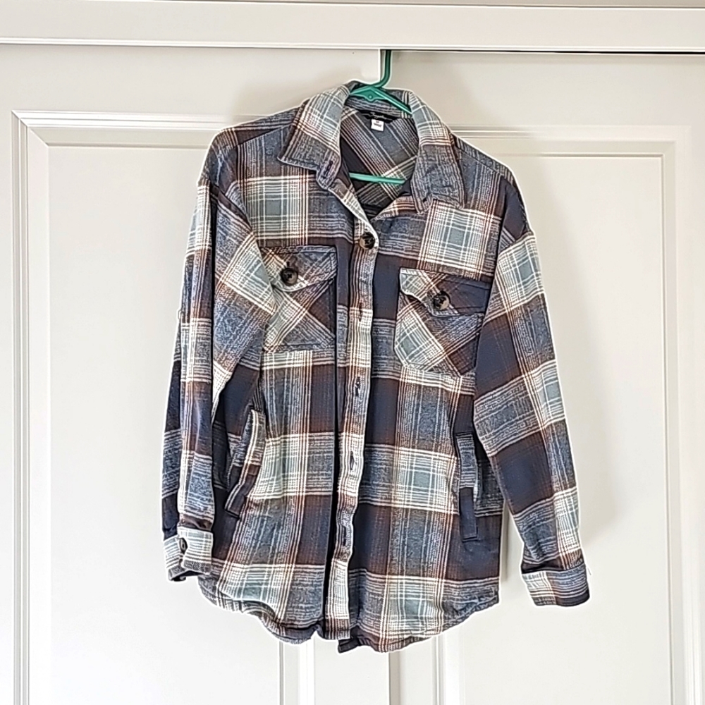 Heavy Flannel | Women's Medium button up